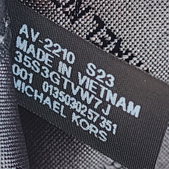 Michael Kors Jet Set Logo LG Double Zip Wristlet - Picture 4 of 6